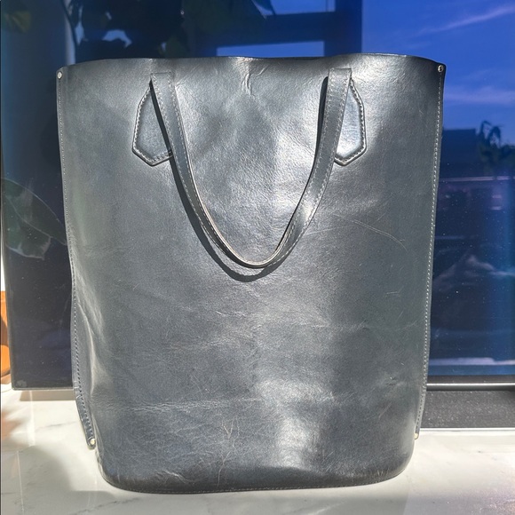 TRADEMARK Tall Leather Tote - Picture 15 of 15
